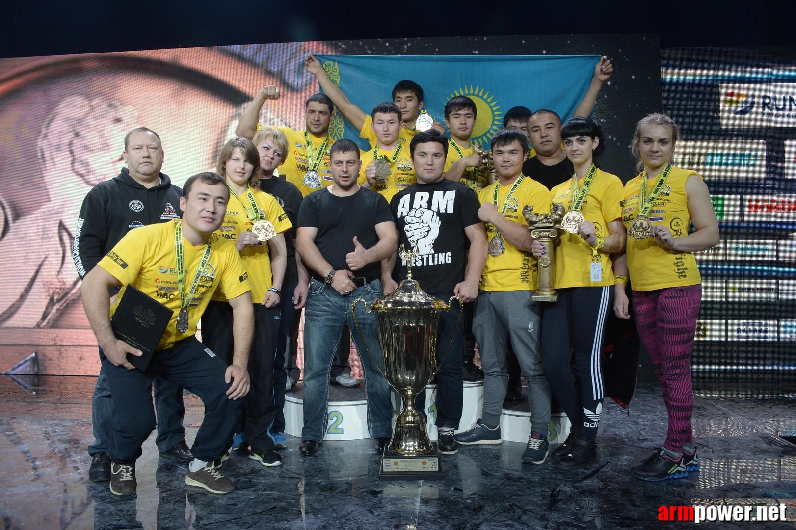 Zloty Tur 2015 By Mark Kazus Right Hand