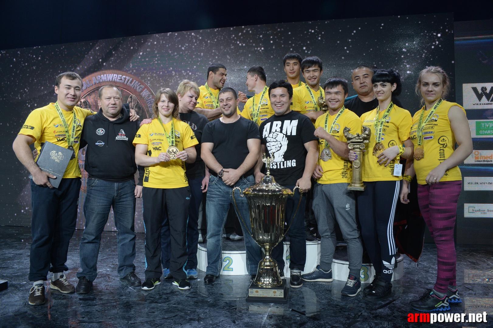 Zloty Tur 2015 By Mark Kazus Right Hand