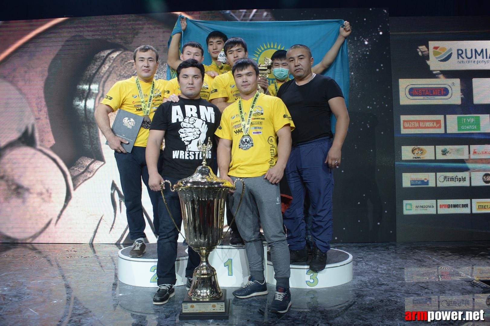 Zloty Tur 2015 By Mark Kazus Right Hand