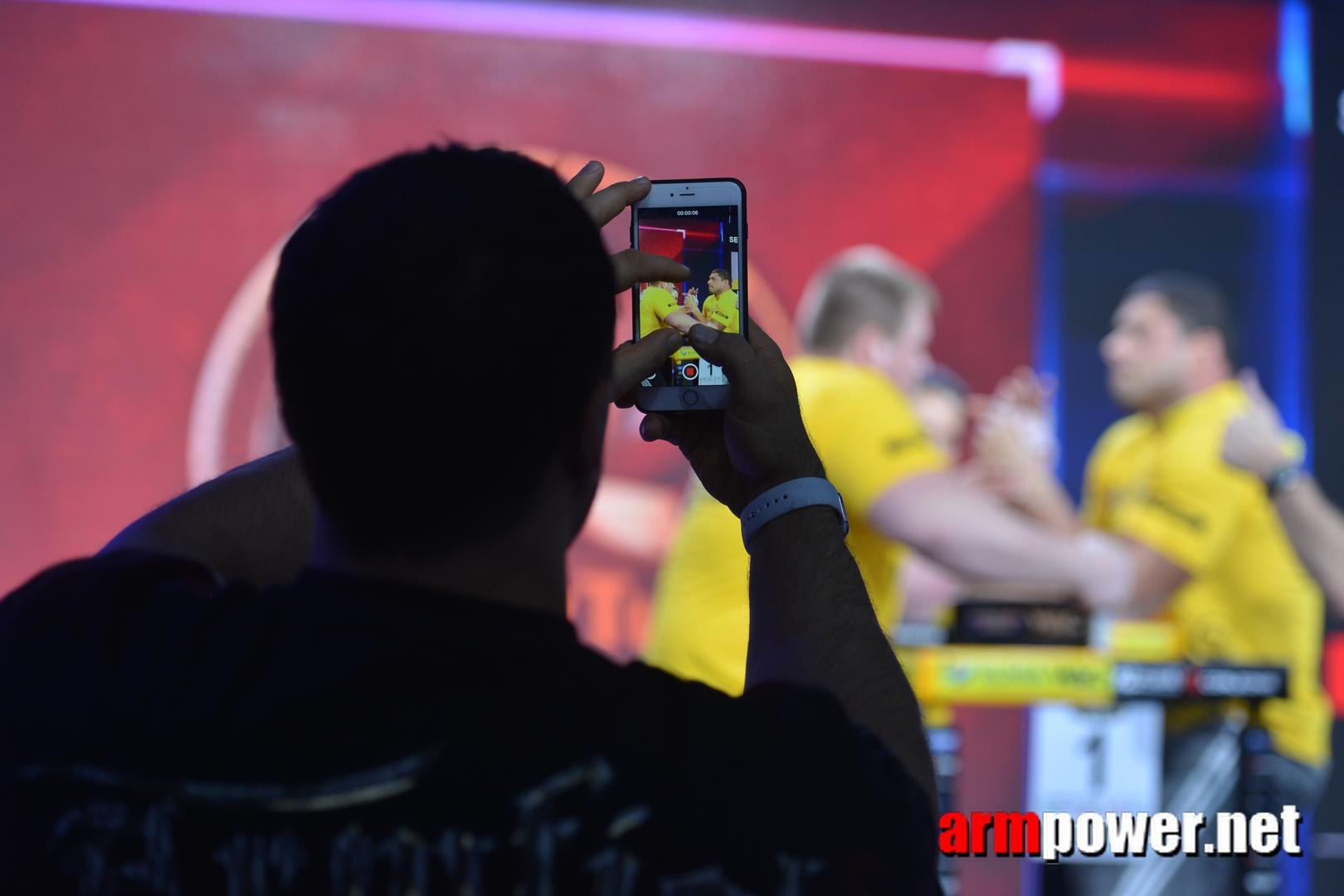 Zloty Tur 2015 Left Hand