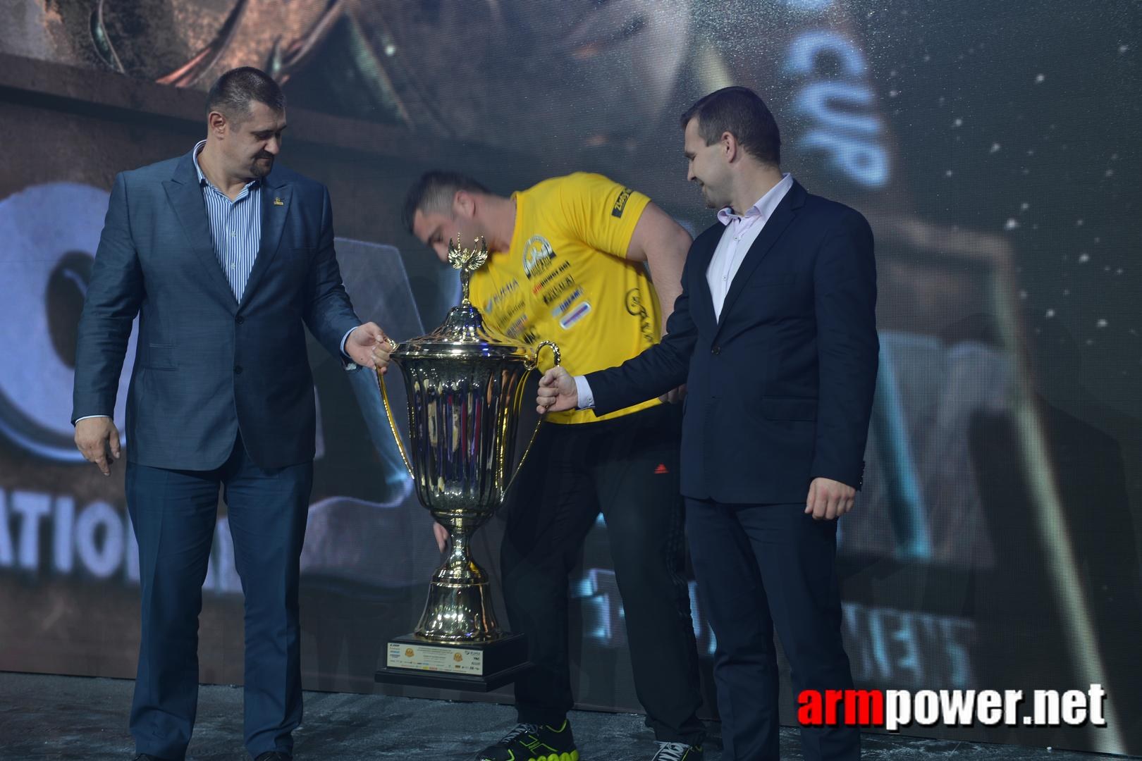 Zloty Tur 2015 Left Hand