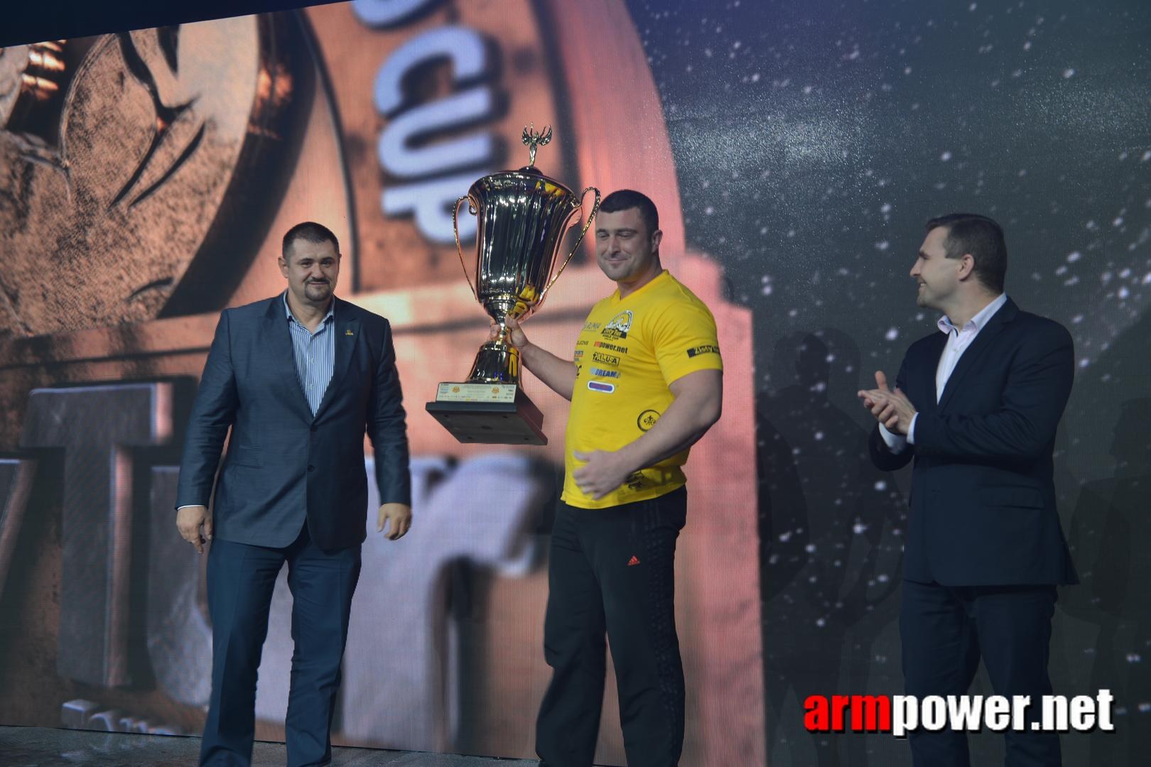 Zloty Tur 2015 Left Hand