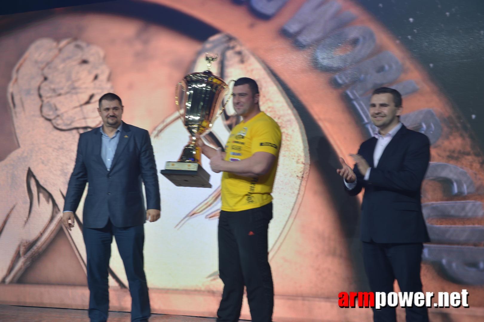 Zloty Tur 2015 Left Hand