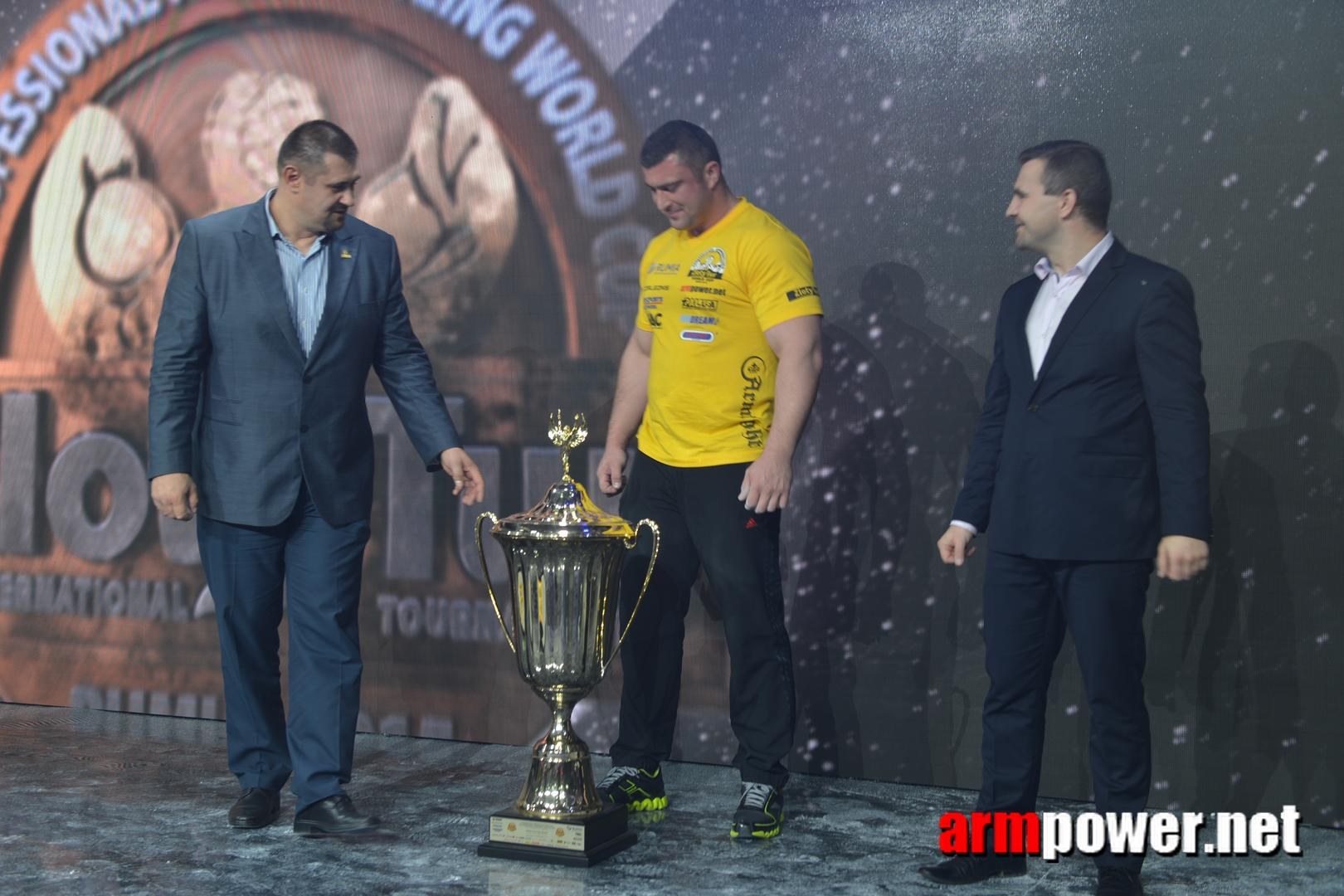 Zloty Tur 2015 Left Hand