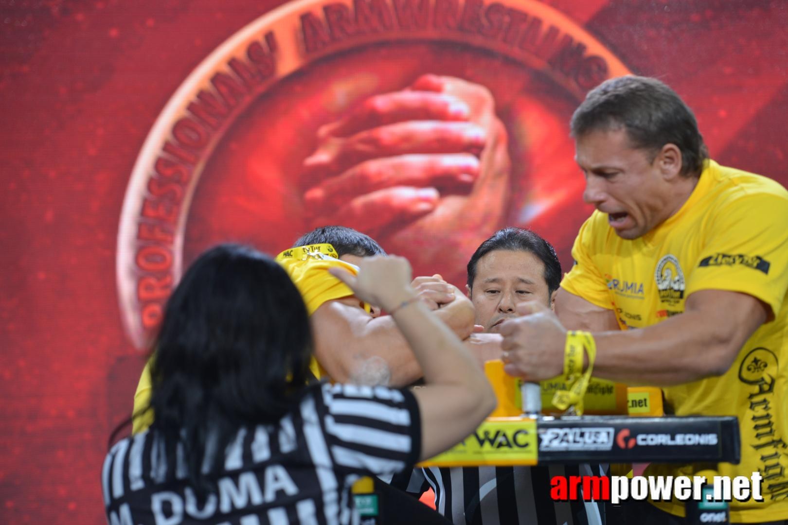 Zloty Tur 2015 Right Hand