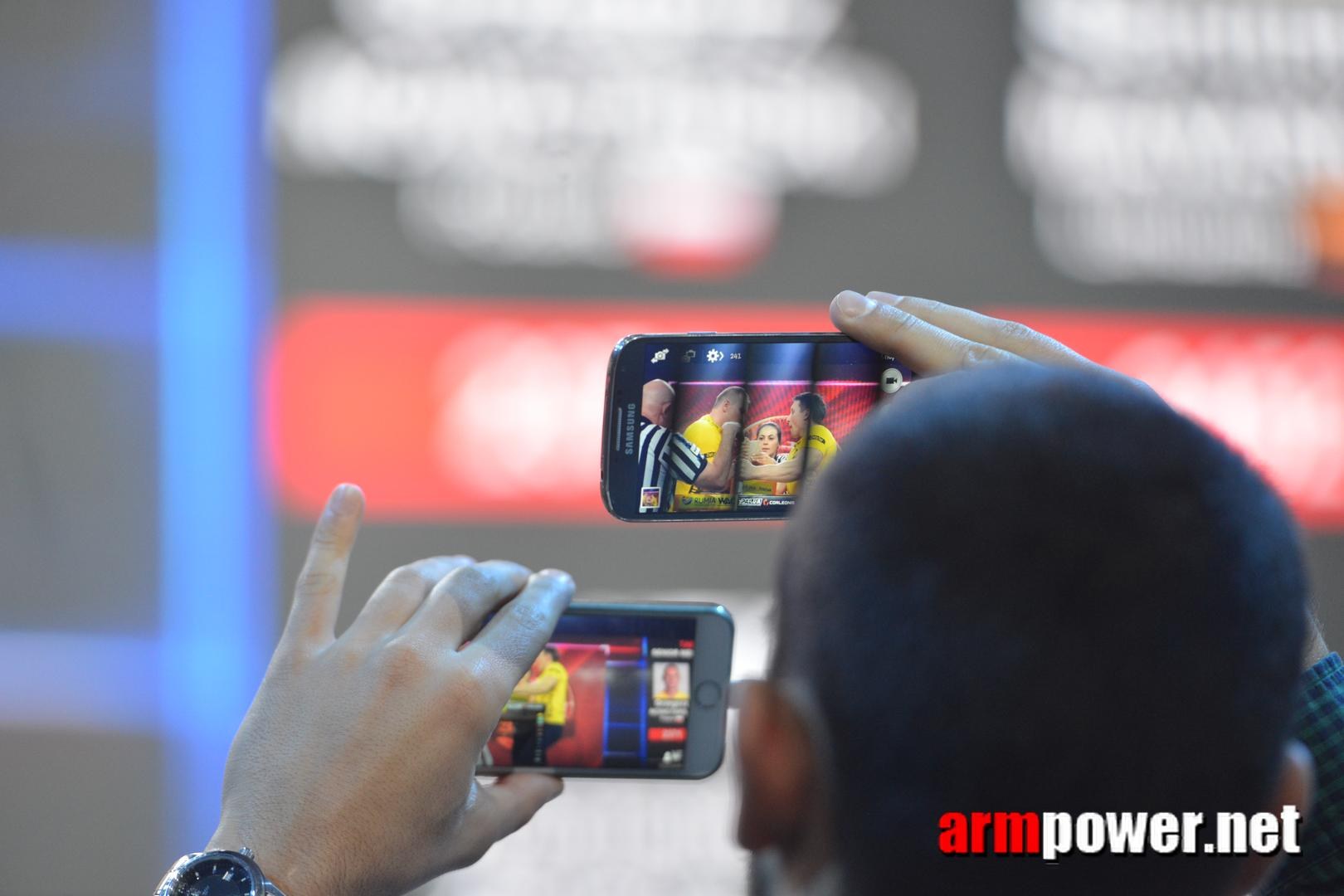 Zloty Tur 2015 Right Hand