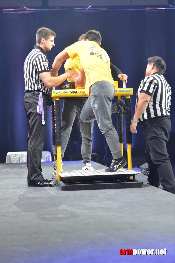 Zloty Tur 2015 Right Hand