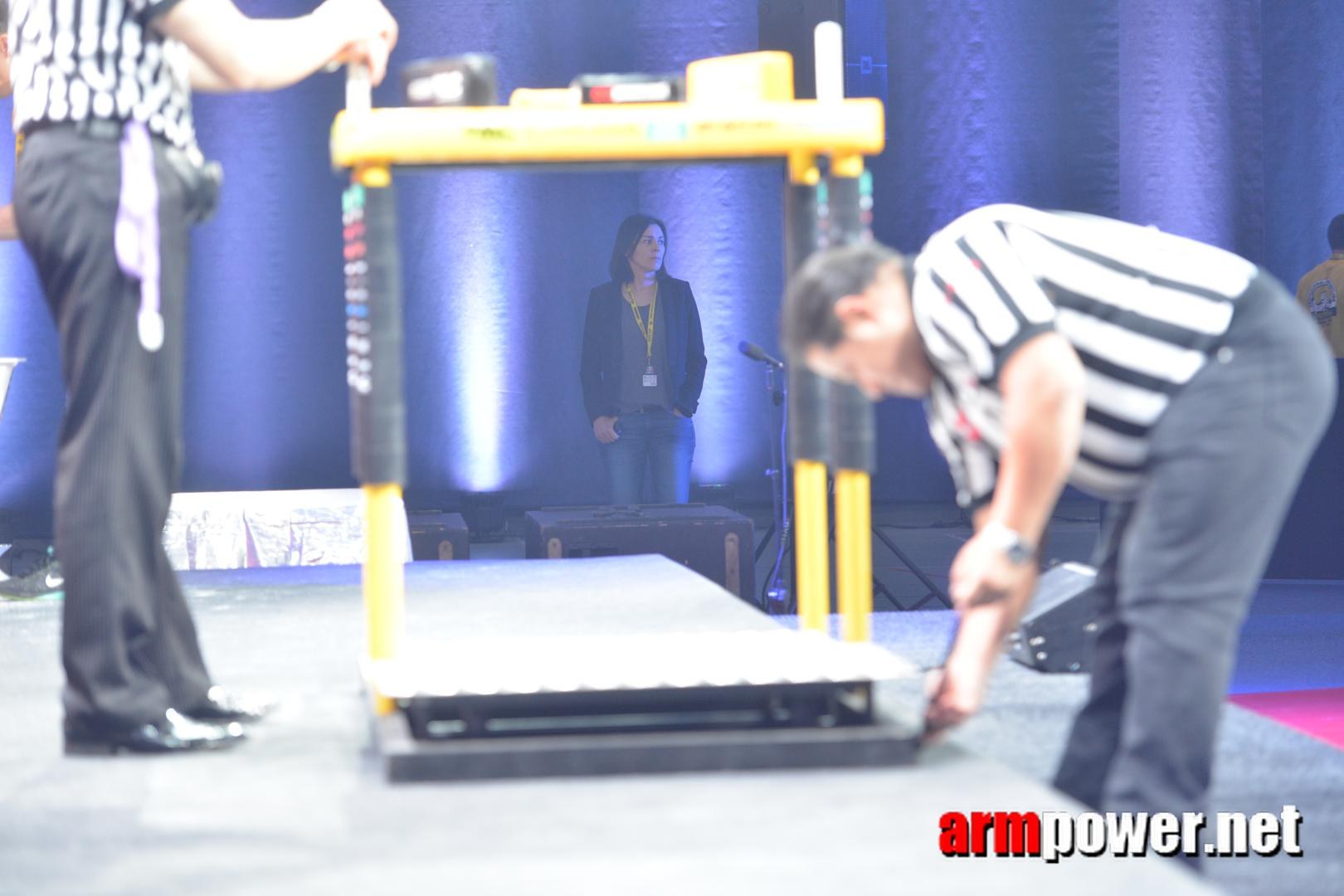 Zloty Tur 2015 Right Hand