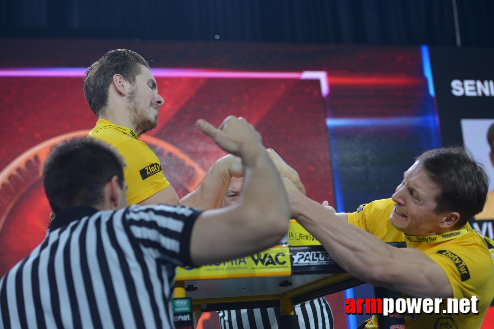 Zloty Tur 2015 Right Hand