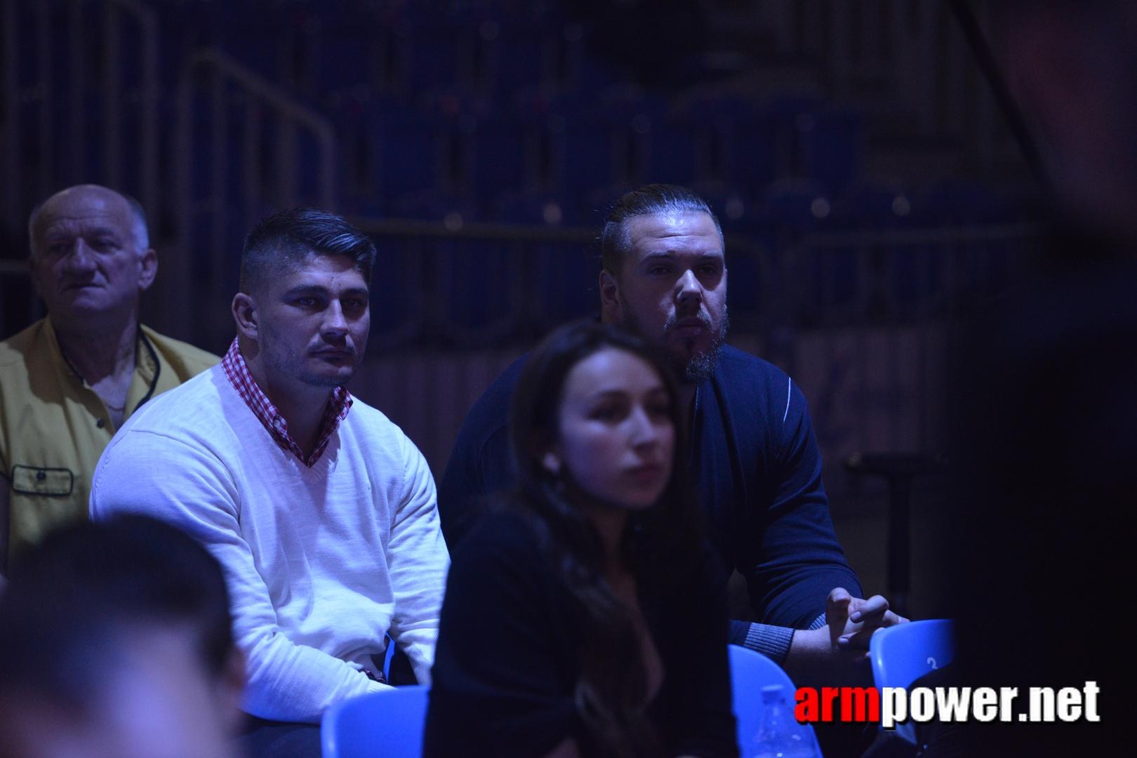 Zloty Tur 2015 Right Hand