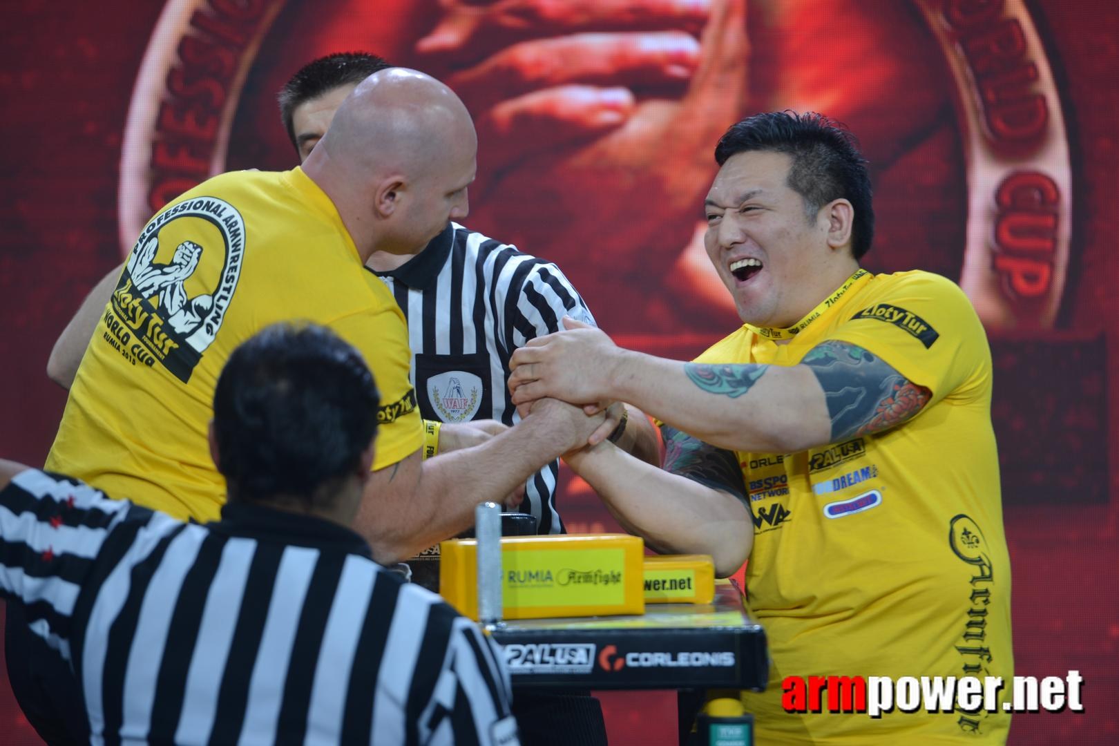 Zloty Tur 2015 Right Hand