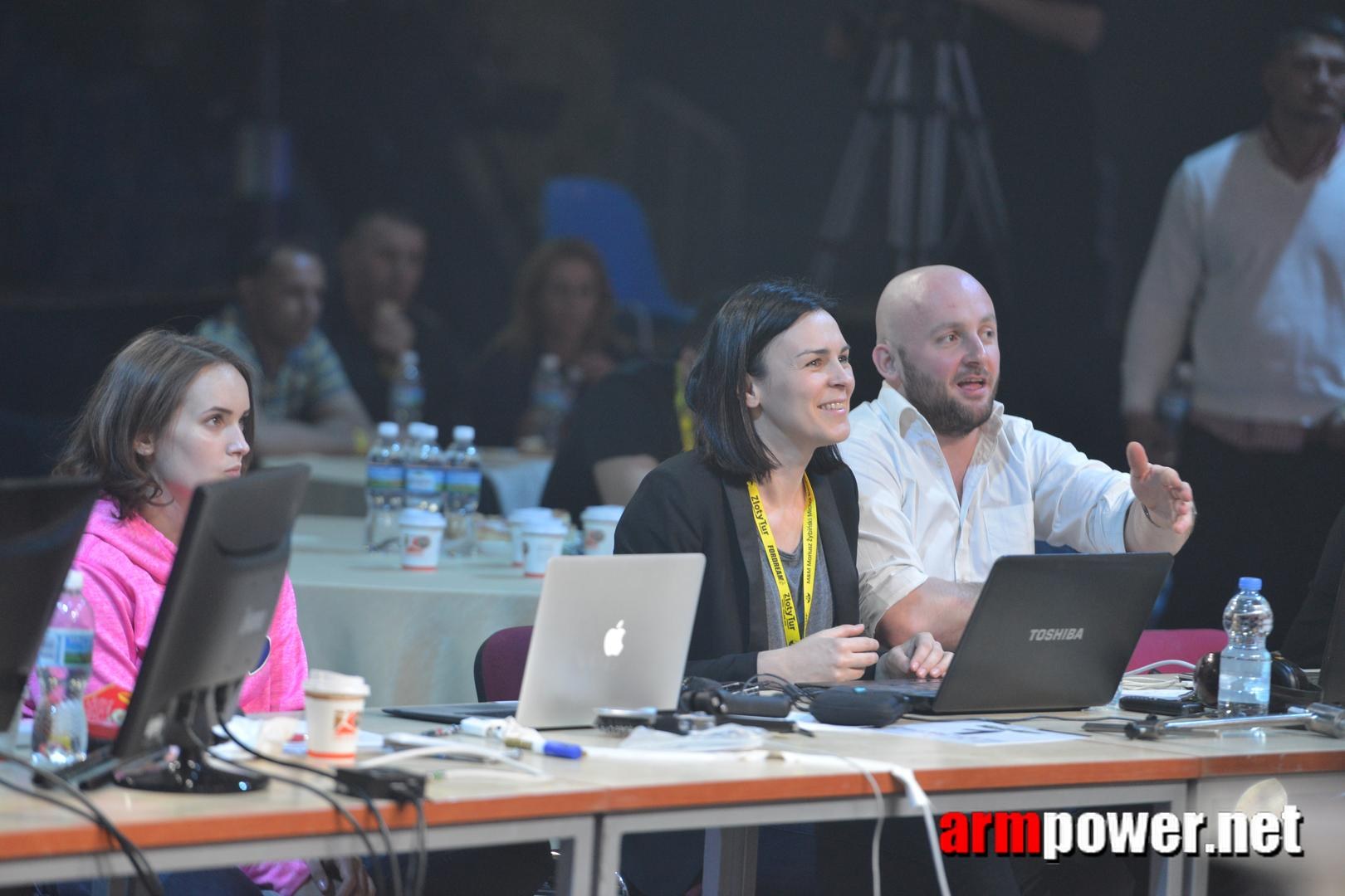 Zloty Tur 2015 Right Hand