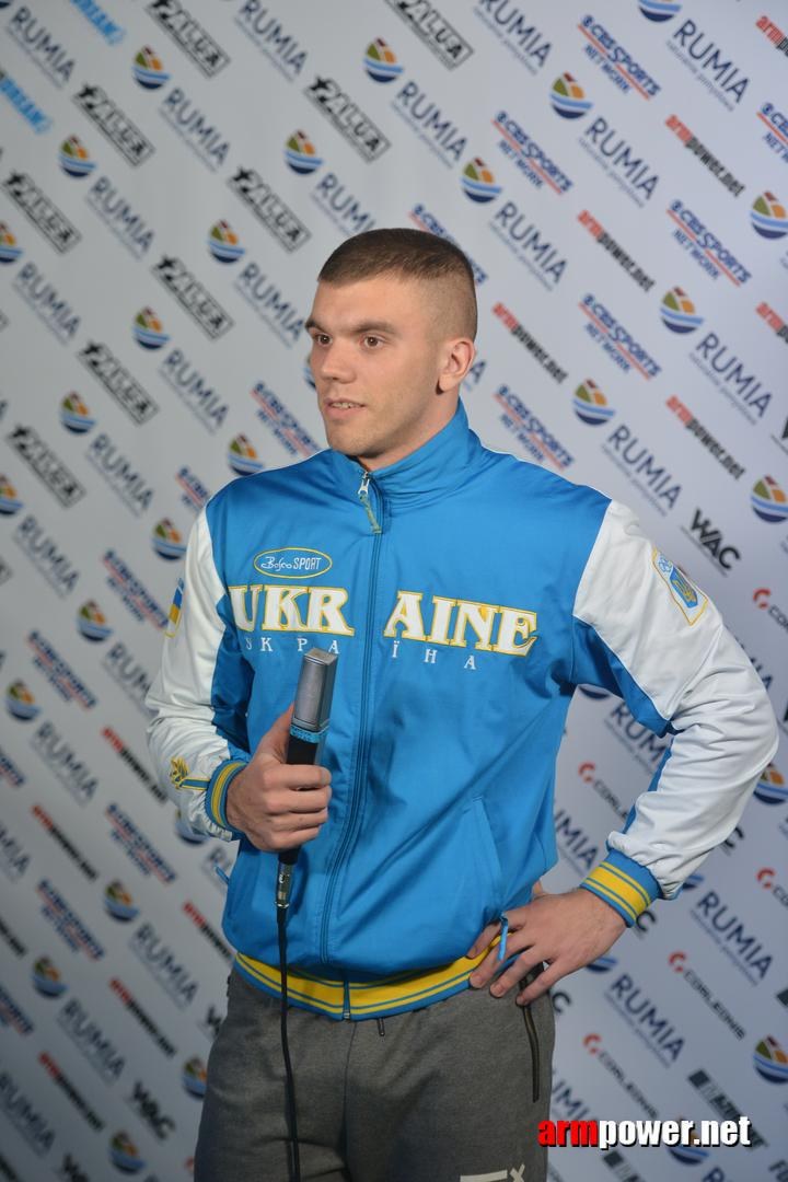 Zloty Tur 2015 Right Hand