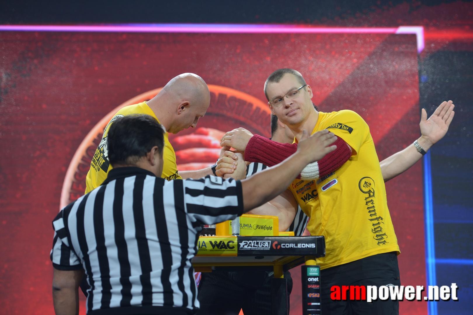 Zloty Tur 2015 Right Hand