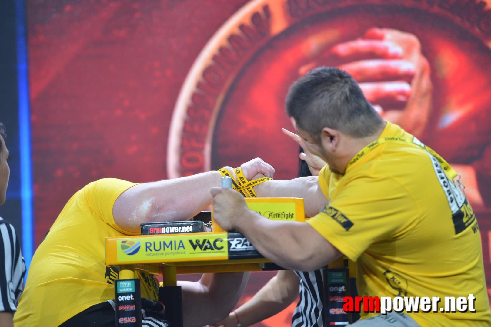 Zloty Tur 2015 Right Hand