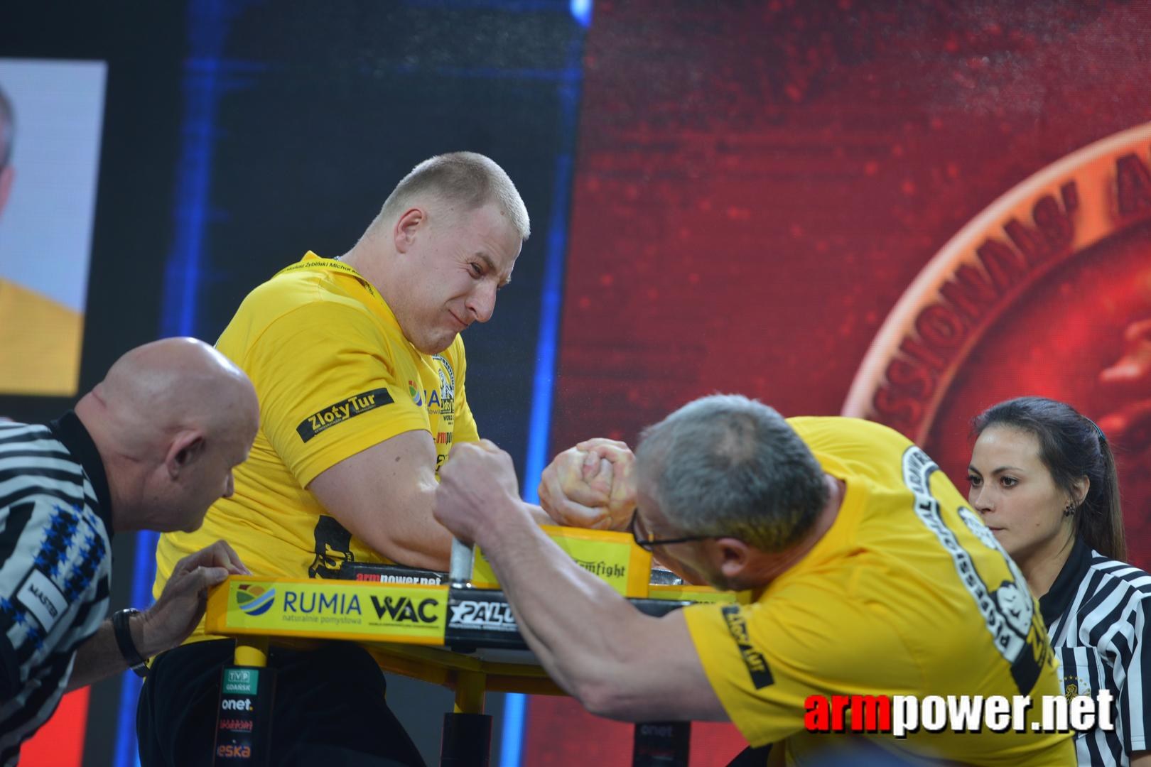 Zloty Tur 2015 Right Hand