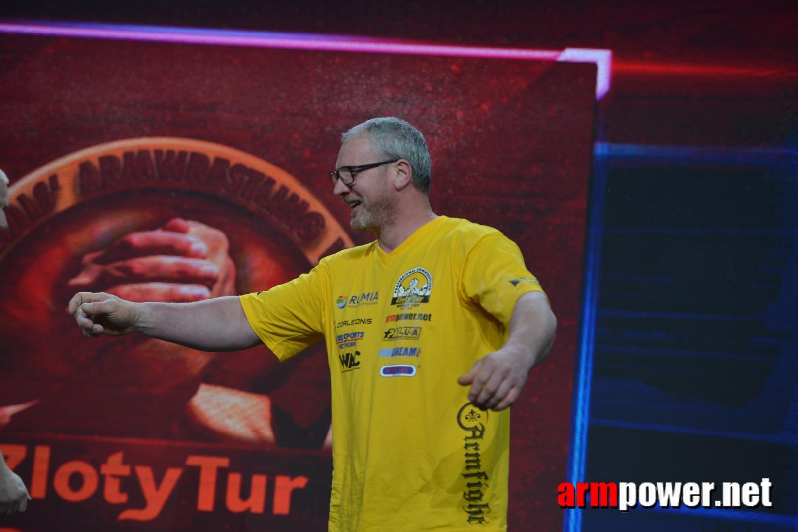 Zloty Tur 2015 Right Hand