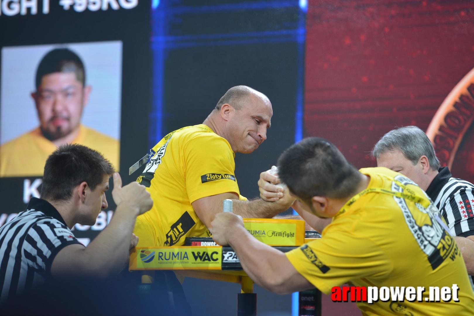 Zloty Tur 2015 Right Hand