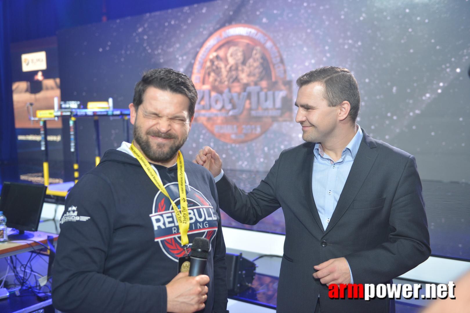 Zloty Tur 2015 Right Hand