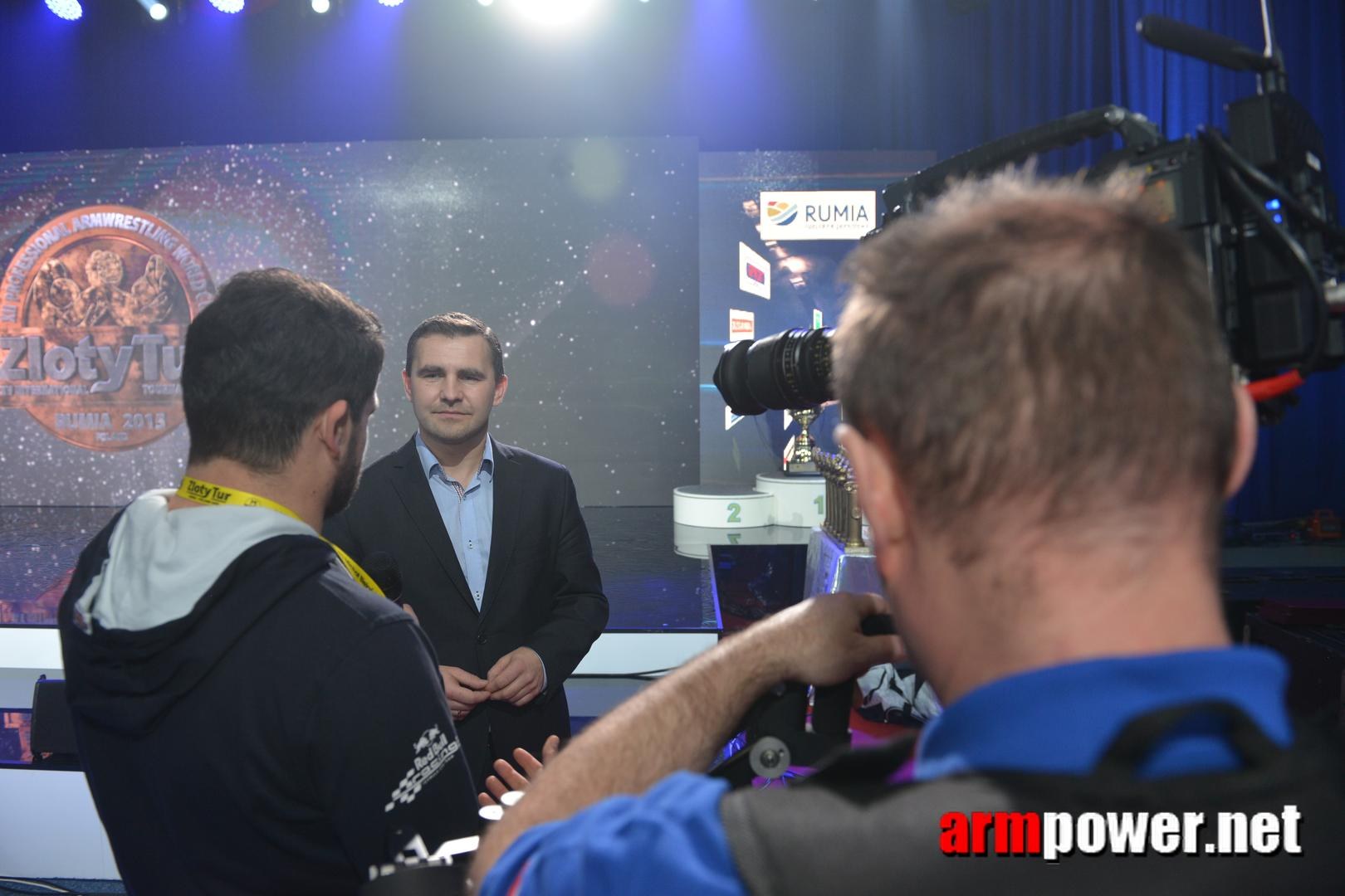 Zloty Tur 2015 Right Hand