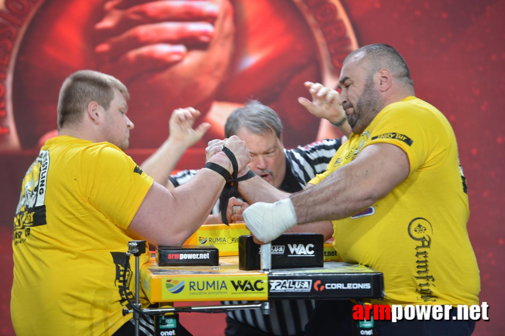 Zloty Tur 2015 Right Hand