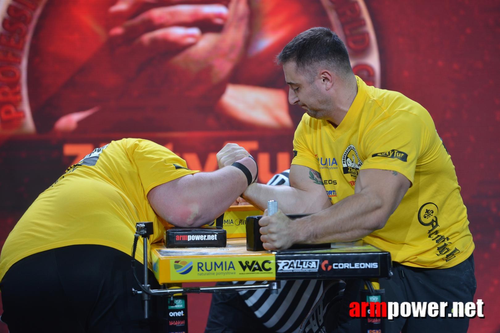 Zloty Tur 2015 Right Hand