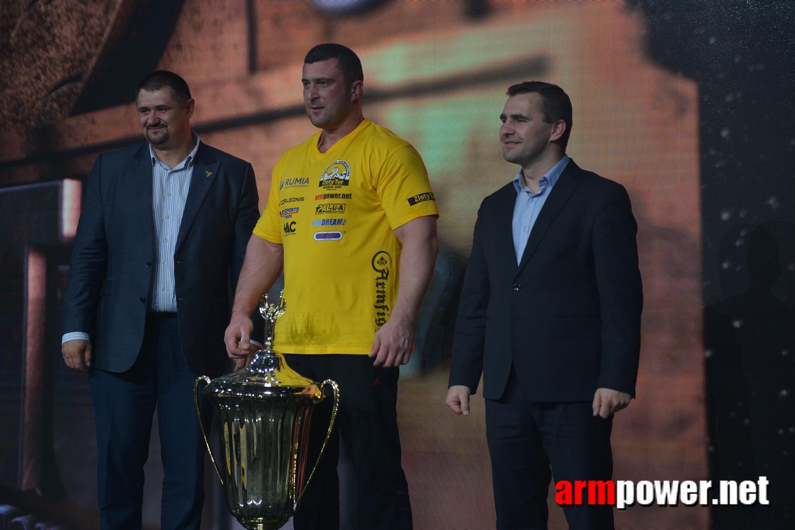 Zloty Tur 2015 Right Hand