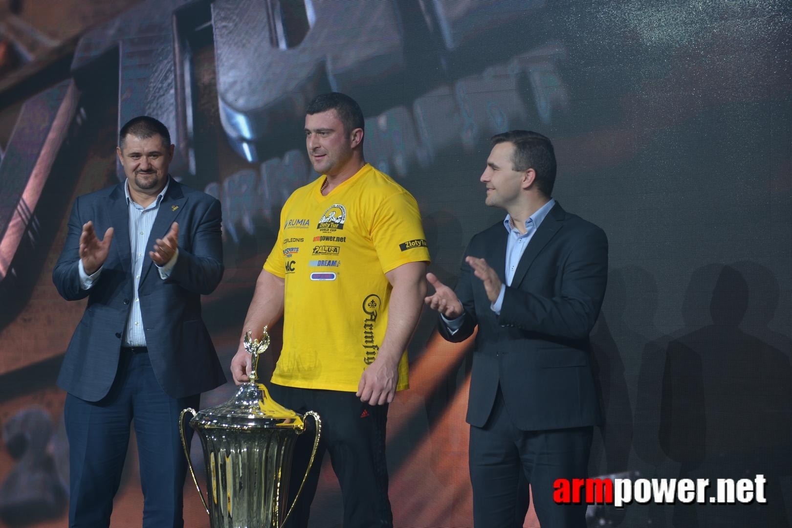 Zloty Tur 2015 Right Hand