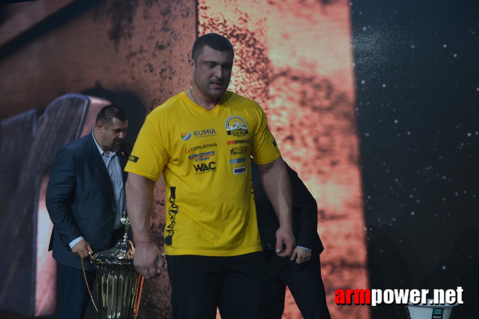 Zloty Tur 2015 Right Hand