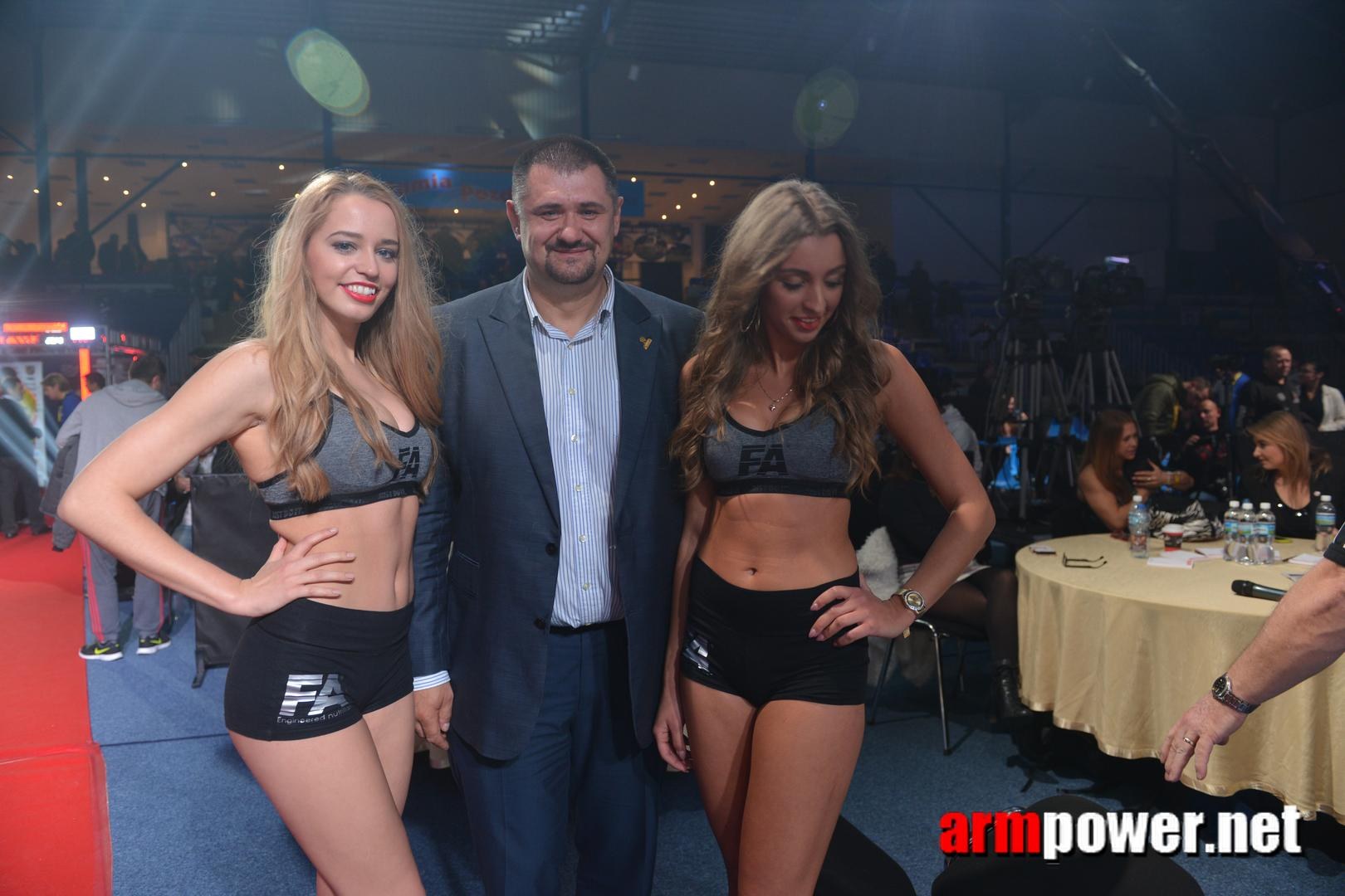 Zloty Tur 2015 Right Hand