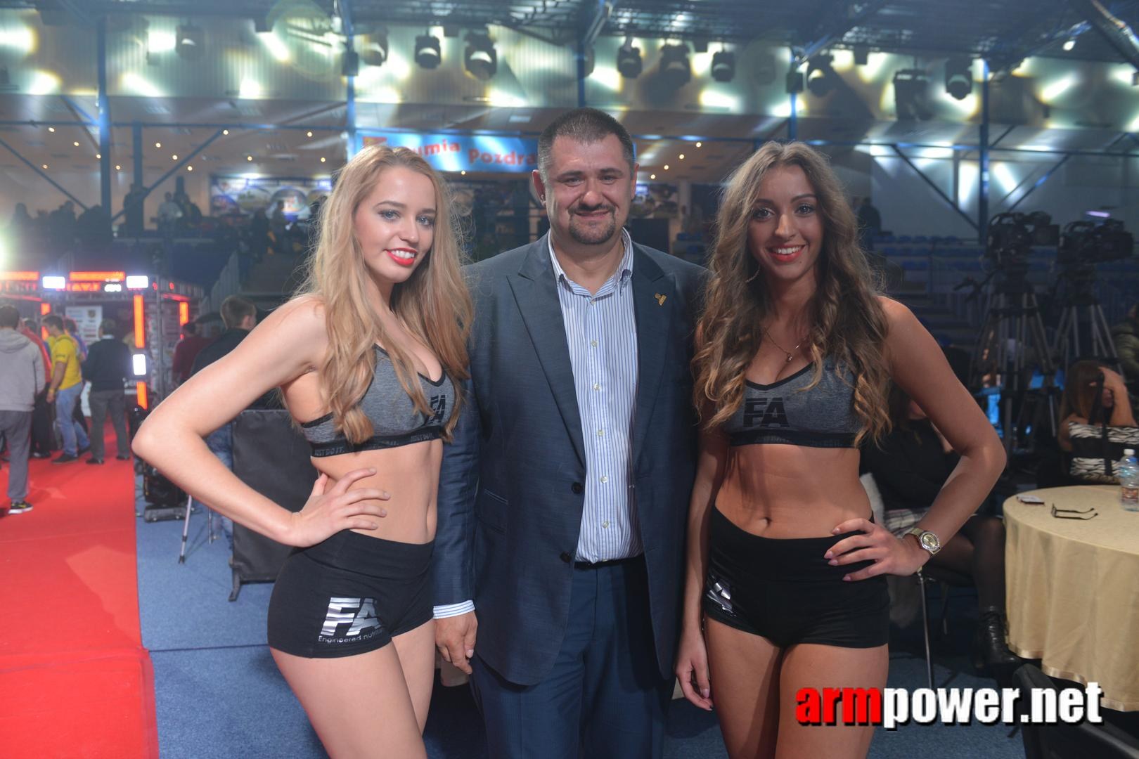 Zloty Tur 2015 Right Hand