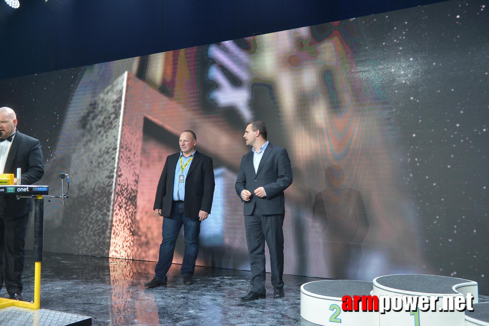 Zloty Tur 2015 Right Hand