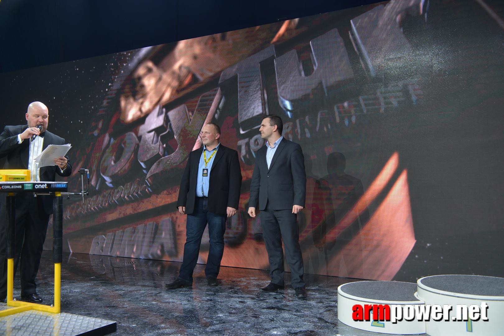 Zloty Tur 2015 Right Hand