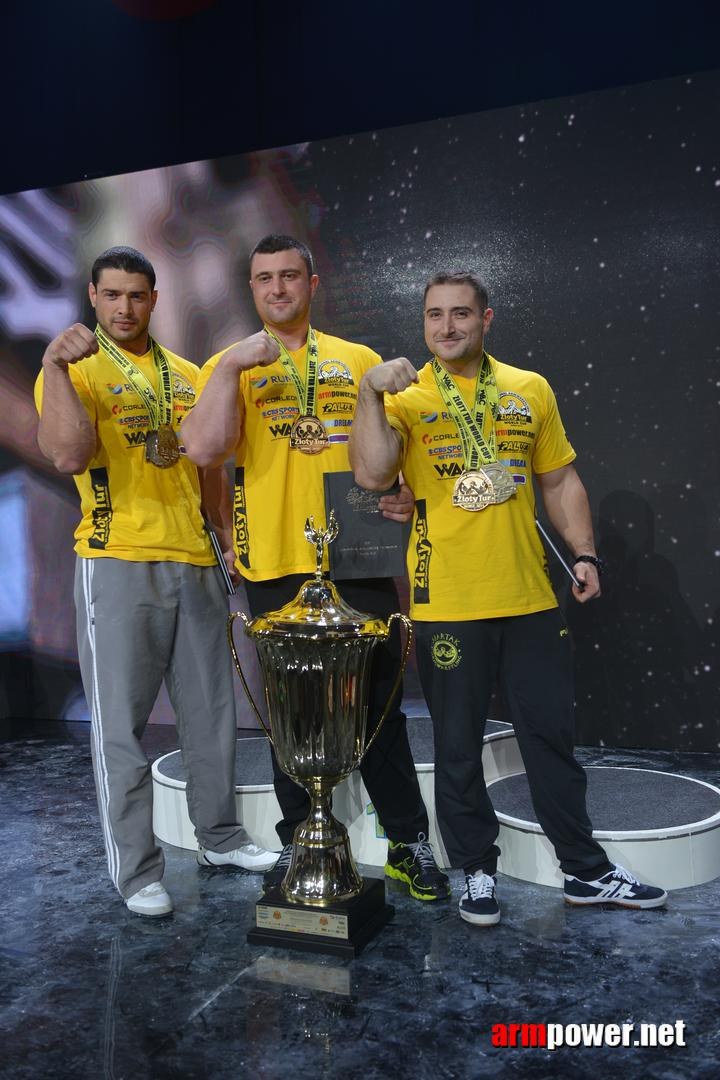 Zloty Tur 2015 Right Hand