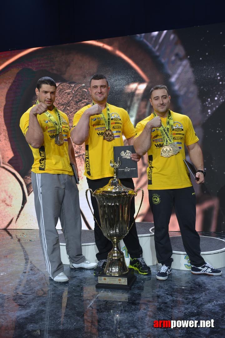 Zloty Tur 2015 Right Hand