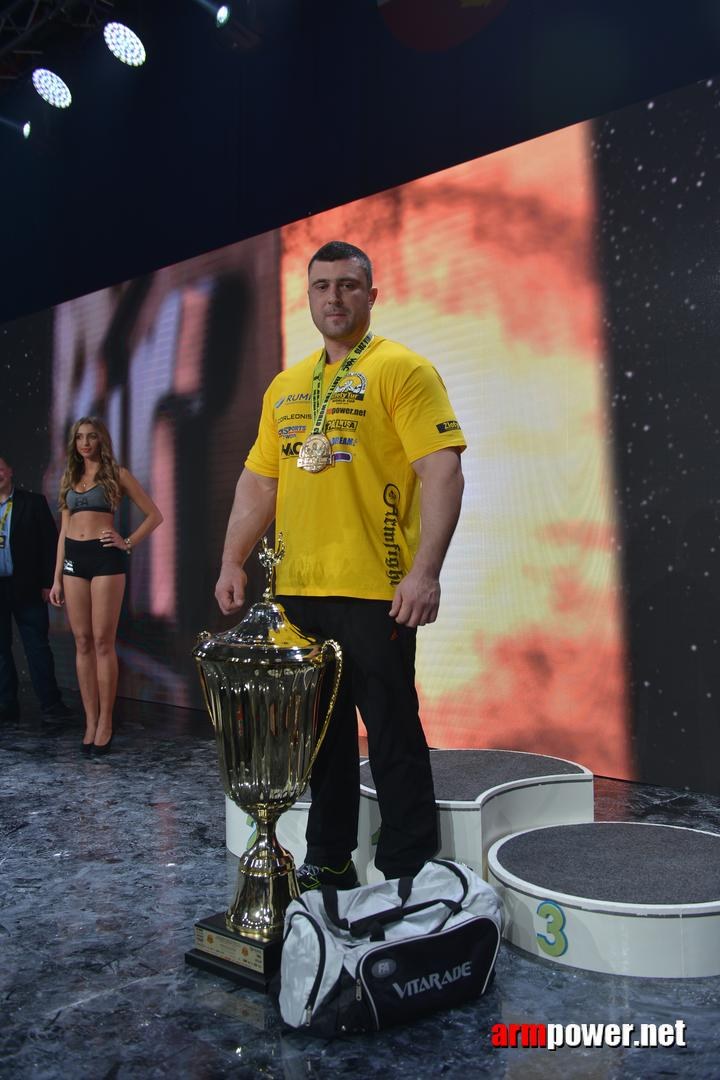 Zloty Tur 2015 Right Hand