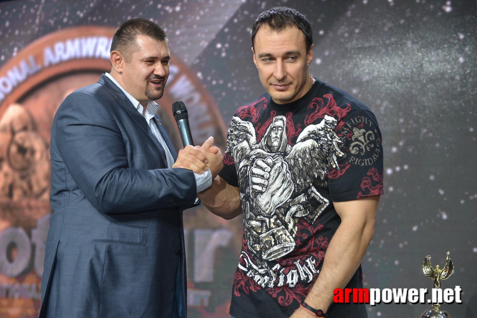 Zloty Tur 2015 Right Hand