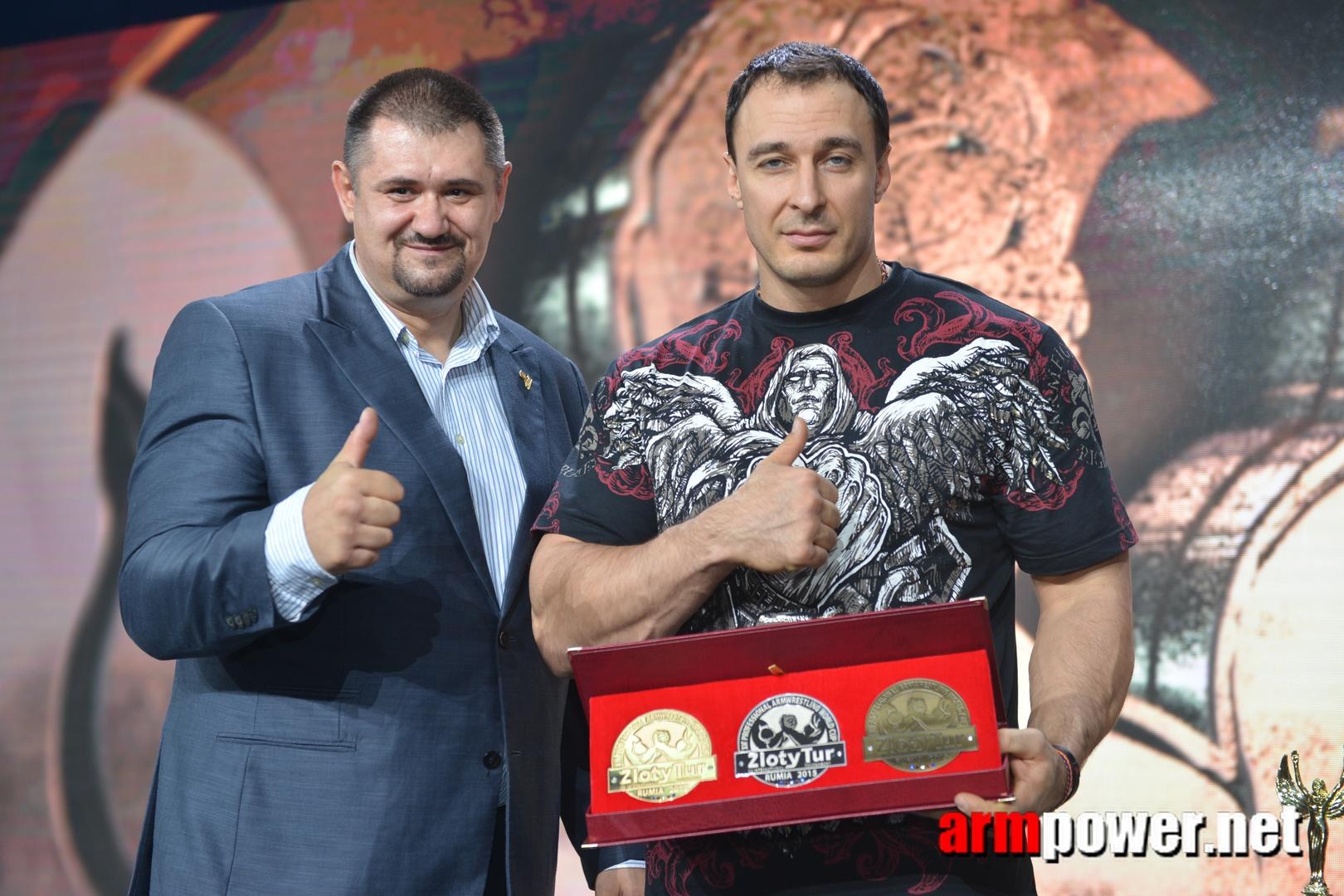 Zloty Tur 2015 Right Hand