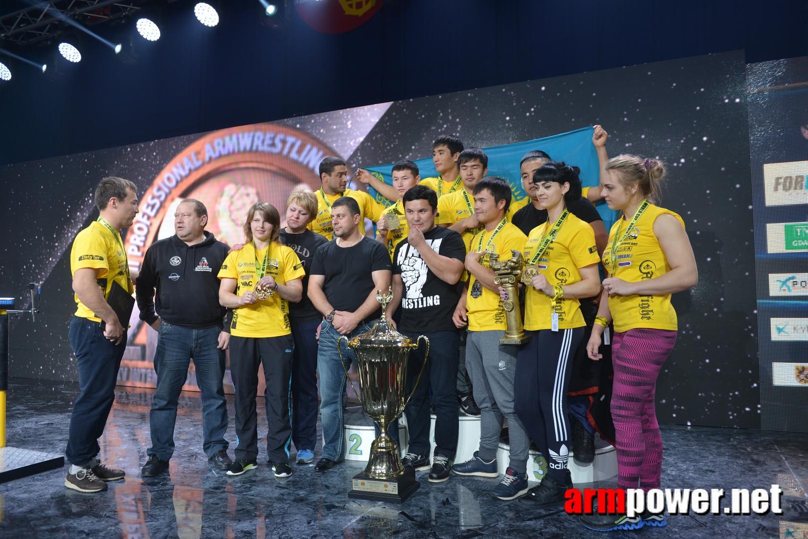 Zloty Tur 2015 Right Hand