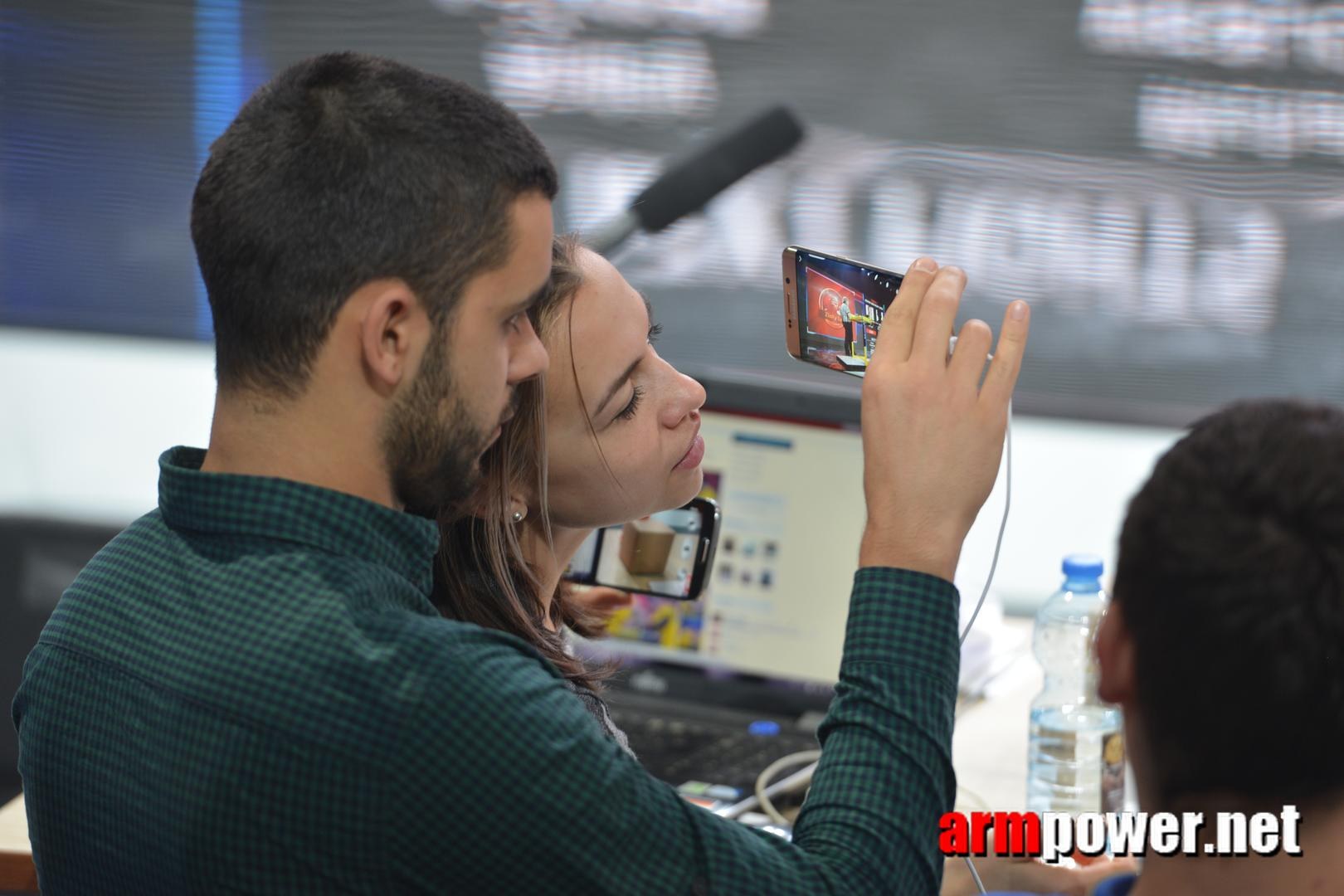 Zloty Tur 2015 Right Hand