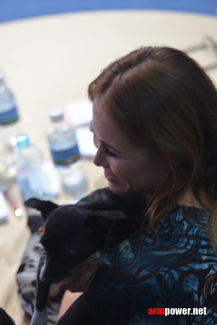 Zloty Tur 2015 Right Hand