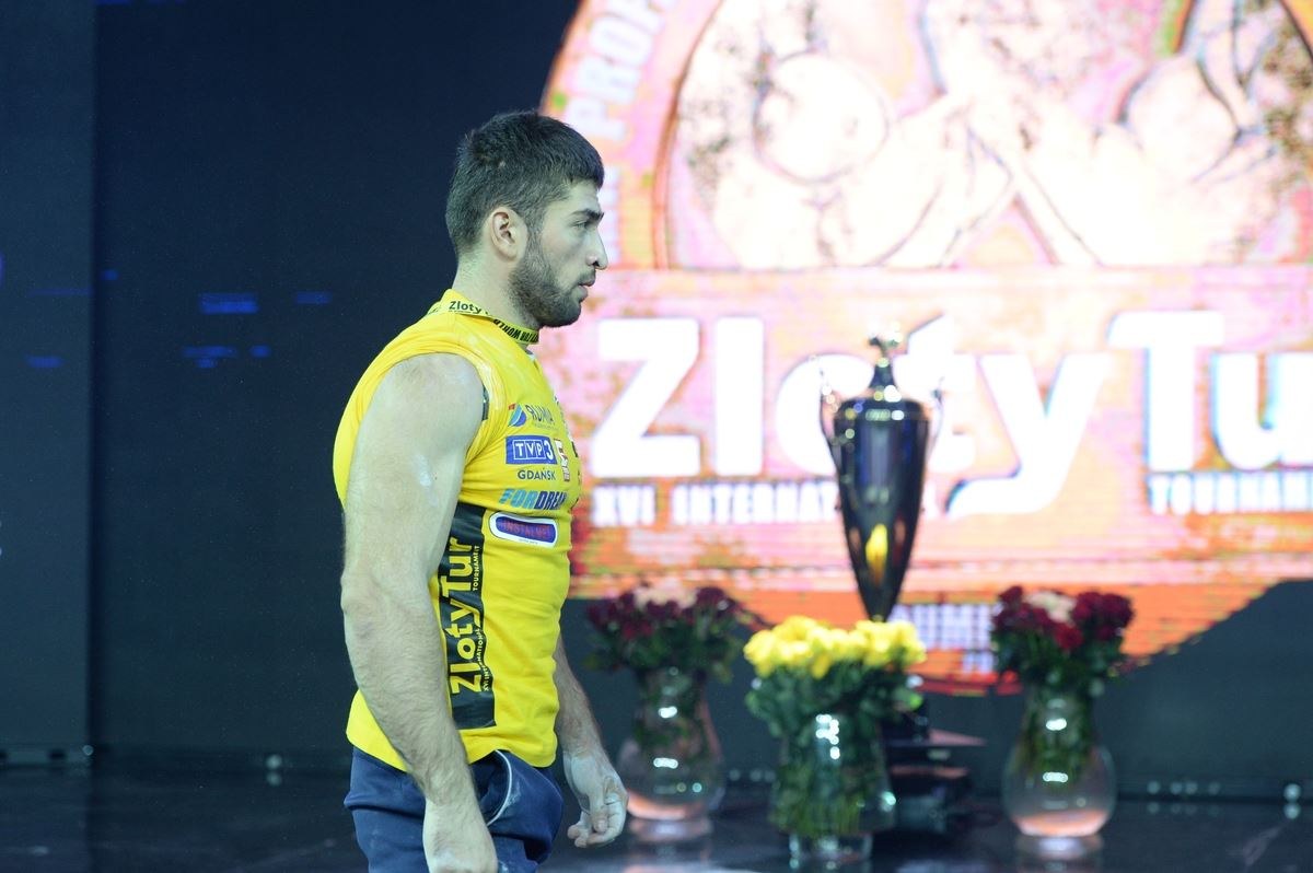 Zloty Tur 2016 Left Hand By Mark Kazus