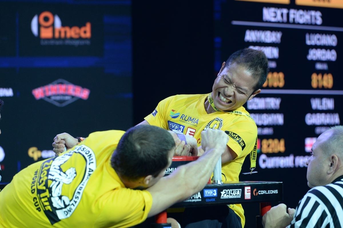 Zloty Tur 2016 Left Hand By Mark Kazus