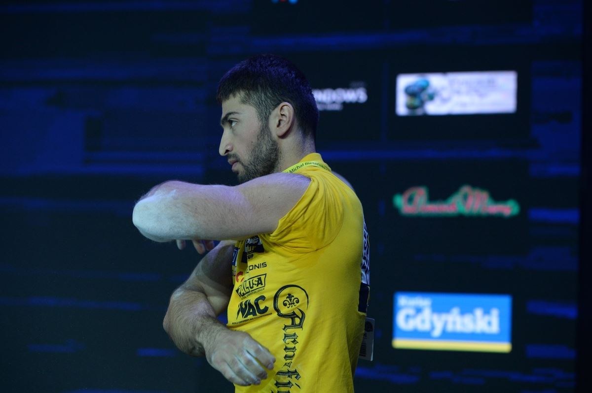 Zloty Tur 2016 Left Hand By Mark Kazus