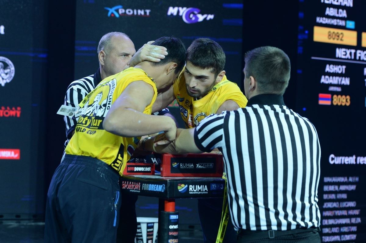 Zloty Tur 2016 Left Hand By Mark Kazus