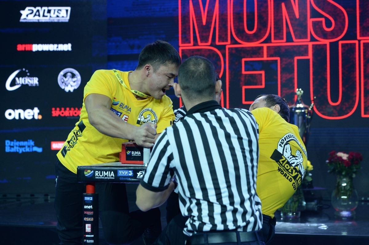 Zloty Tur 2016 Left Hand By Mark Kazus