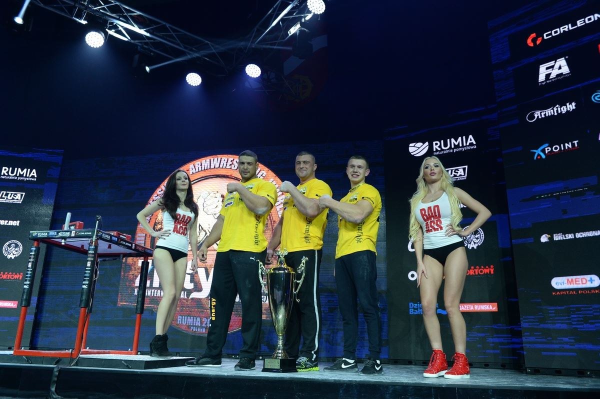 Zloty Tur 2016 Left Hand By Mark Kazus