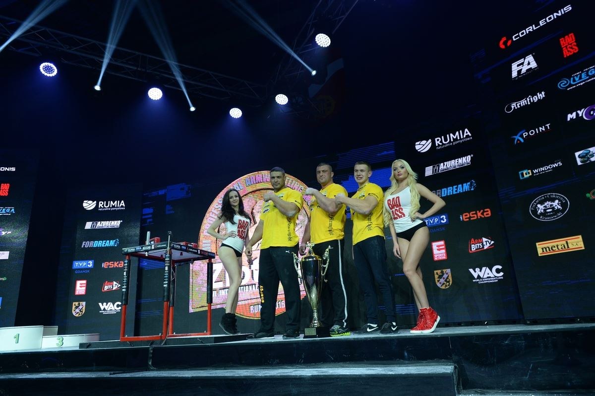 Zloty Tur 2016 Left Hand By Mark Kazus