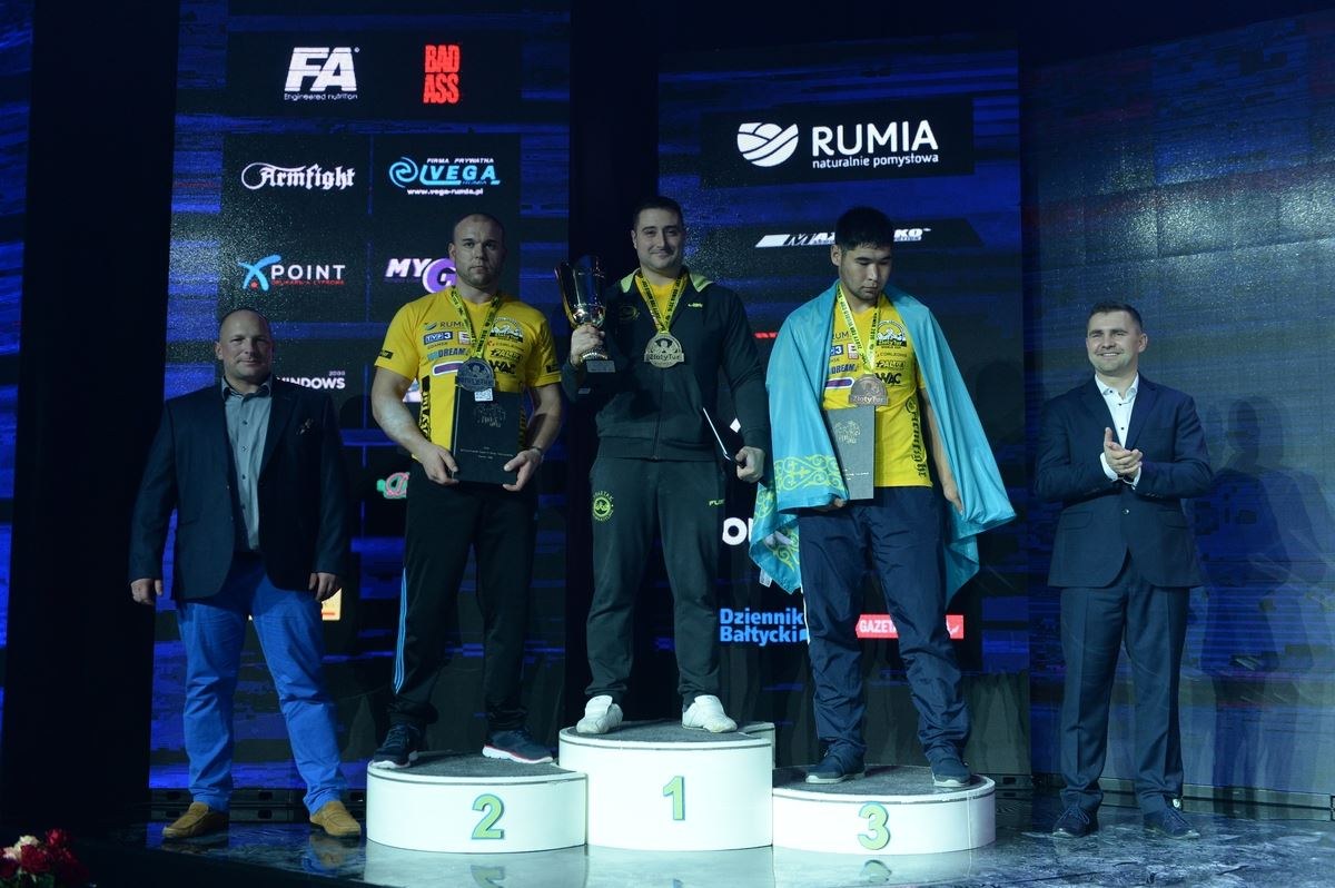 Zloty Tur 2016 Left Hand By Mark Kazus