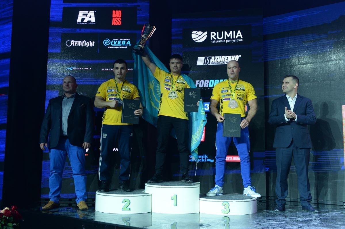 Zloty Tur 2016 Left Hand By Mark Kazus